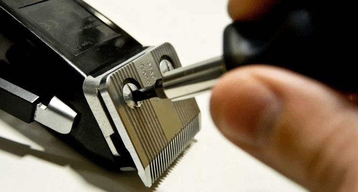 Как правильно заточить ножи машинки для стрижки?